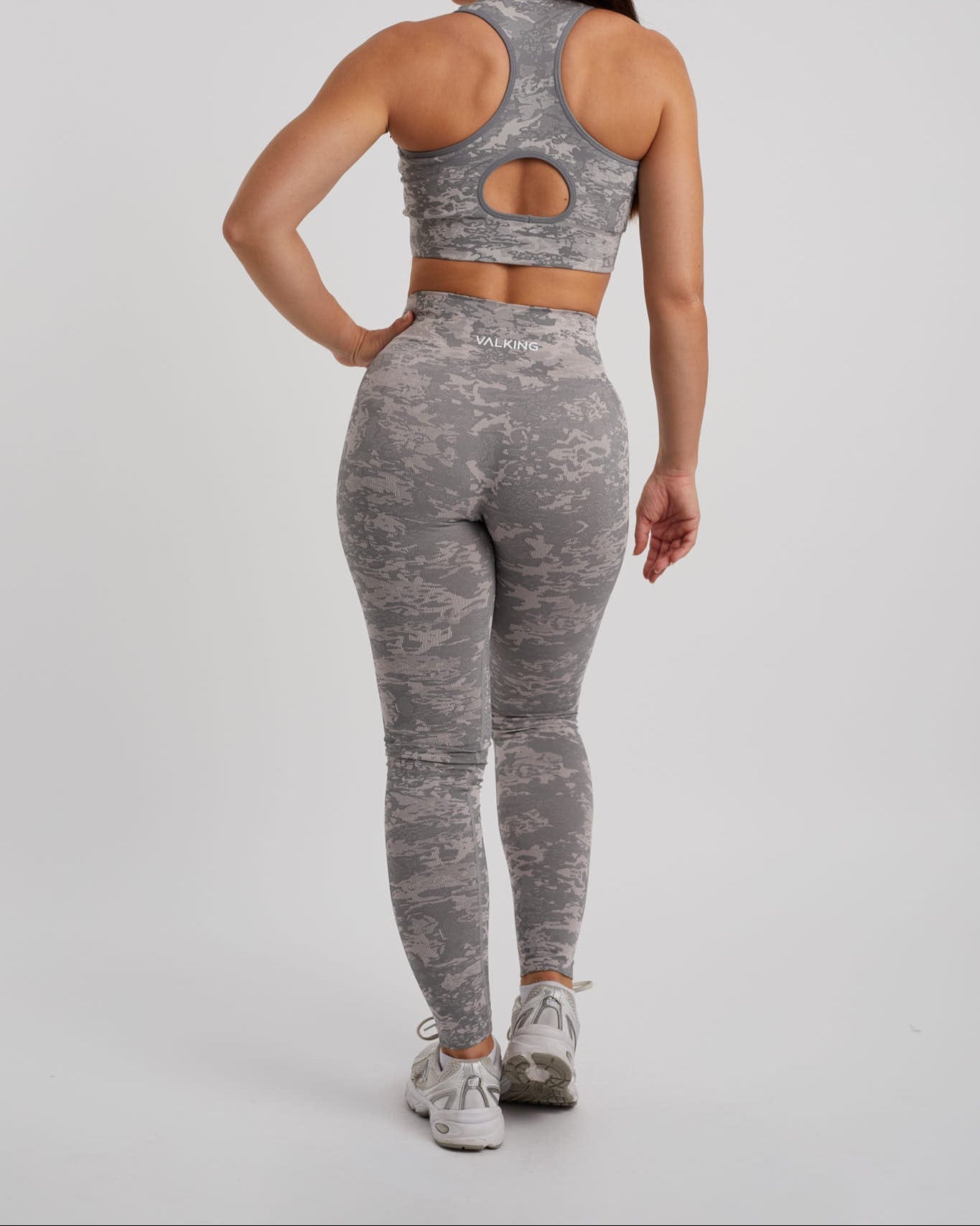 Legging kenia militar color gris para mujer