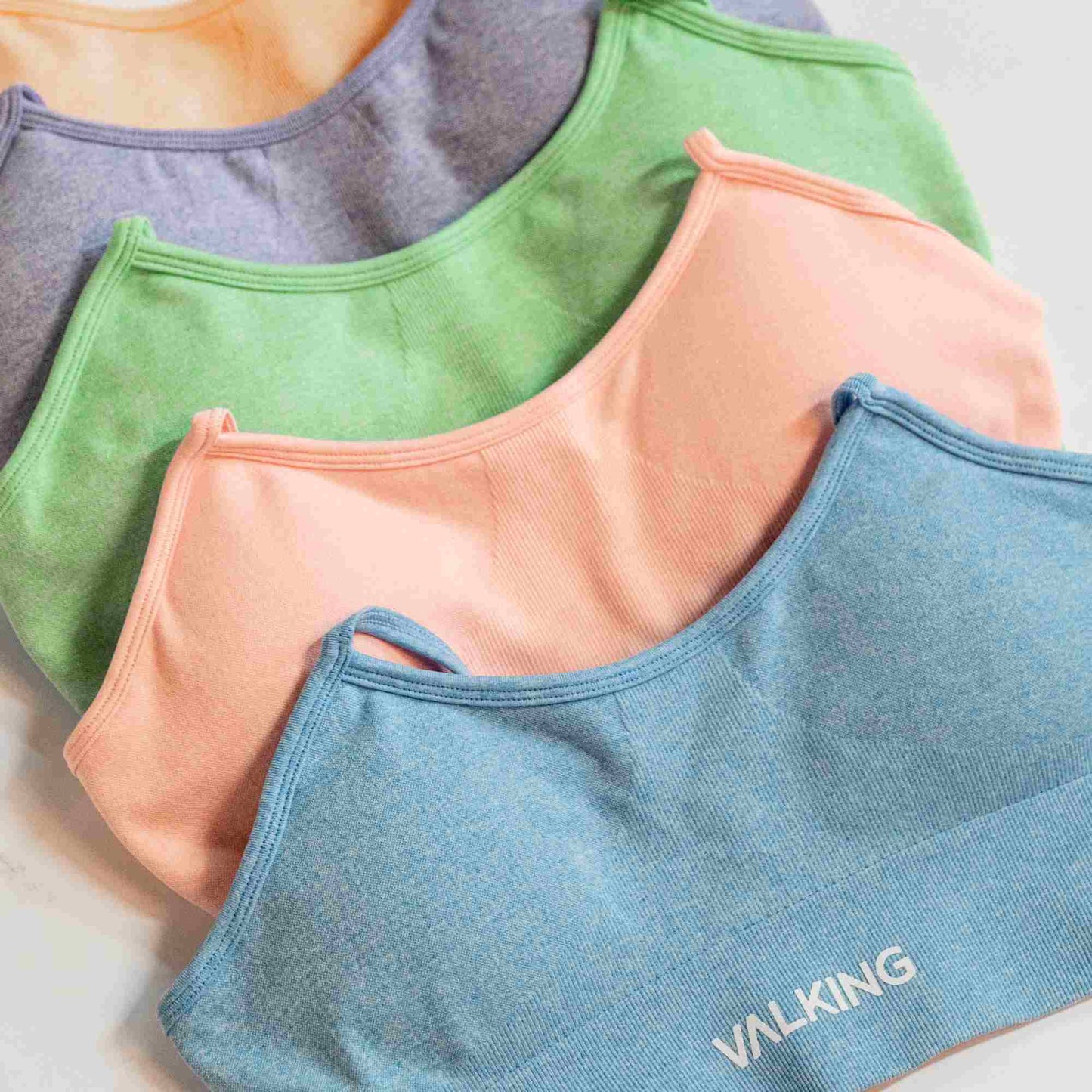 Detalle Top Bali Material Deporte