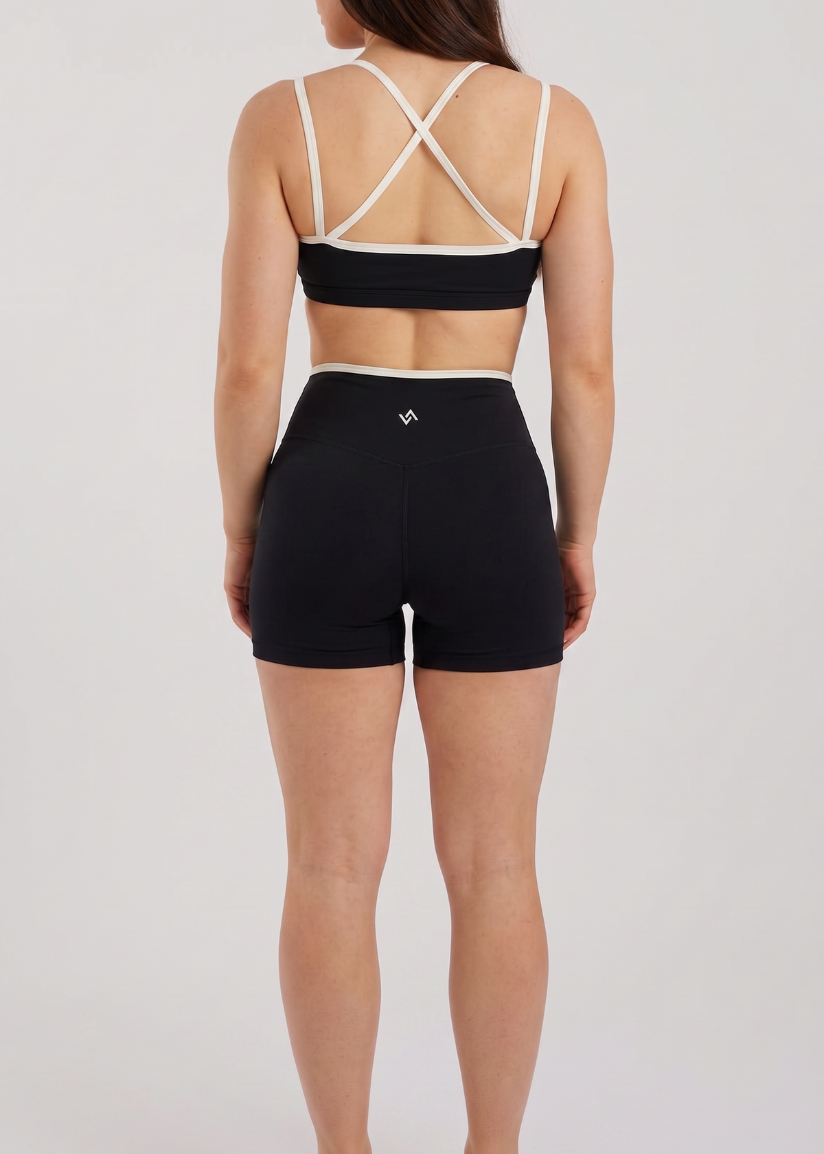 Short sin fruncido Aura Negro Valking - foto 1