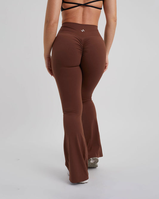 legging flare deportivos color marron para mujer