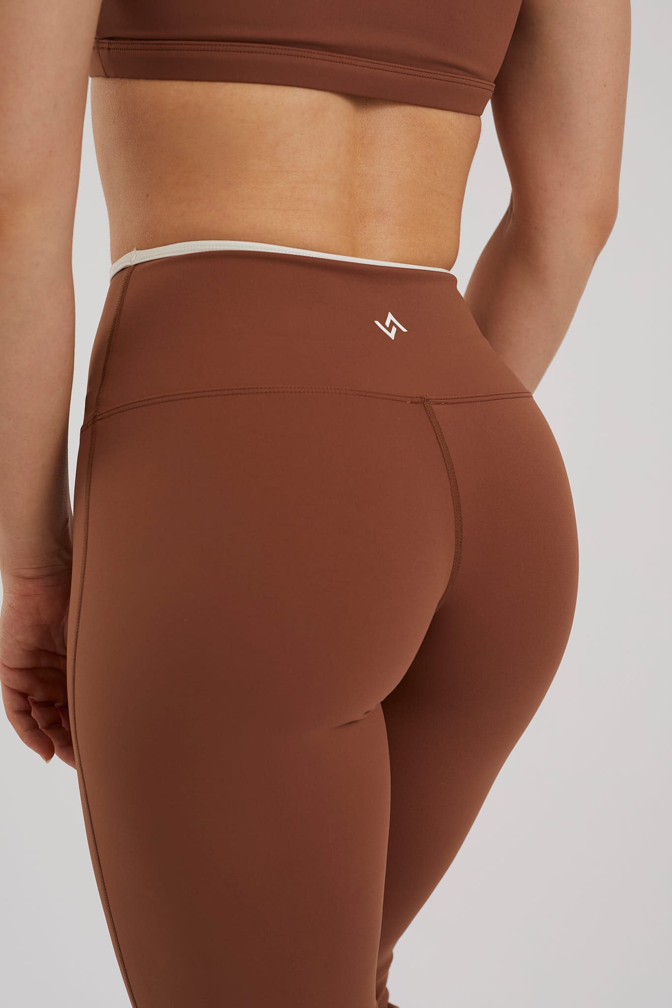 Leggings flare sin fruncido Aura