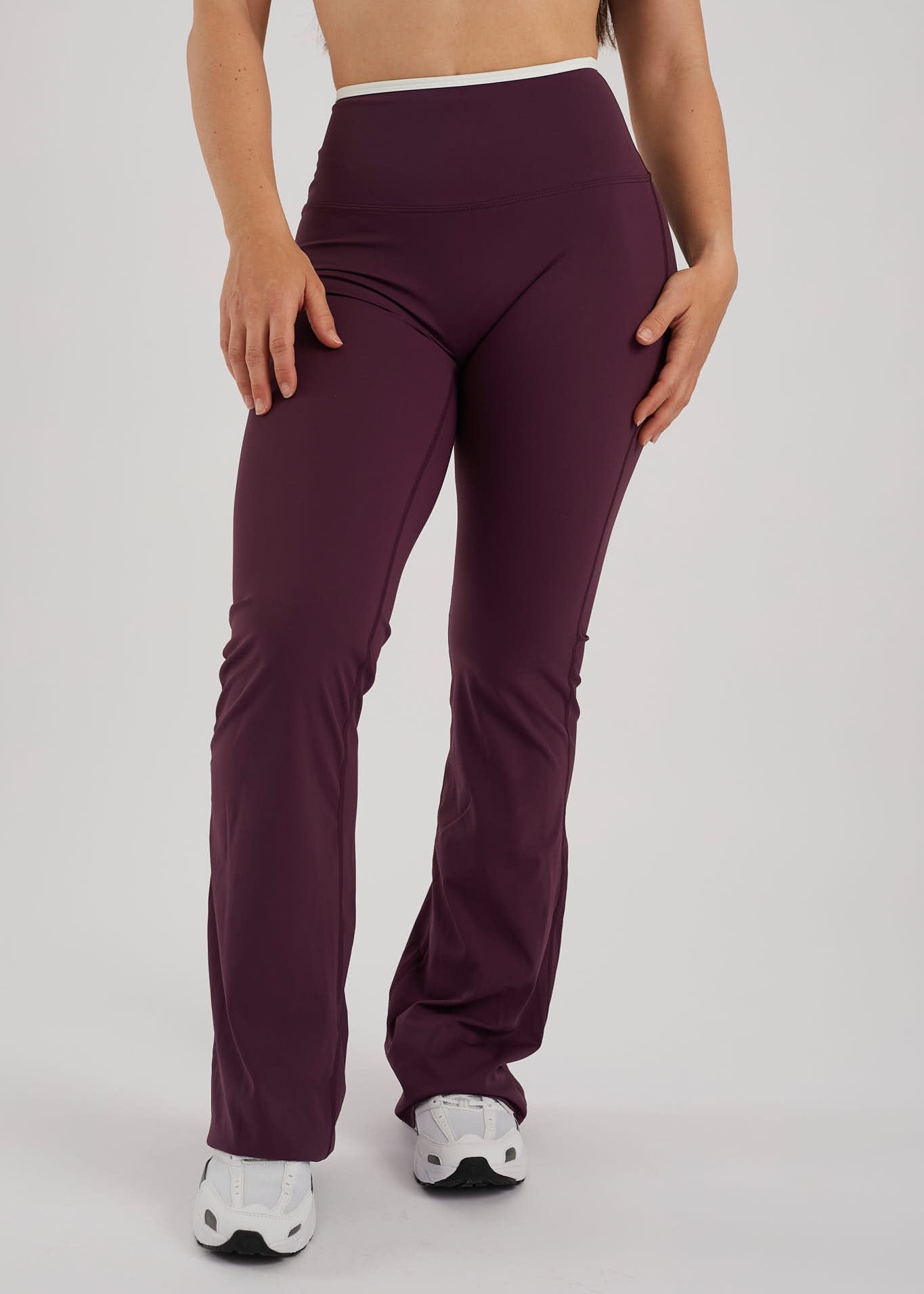 Leggings flare sin fruncido Aura