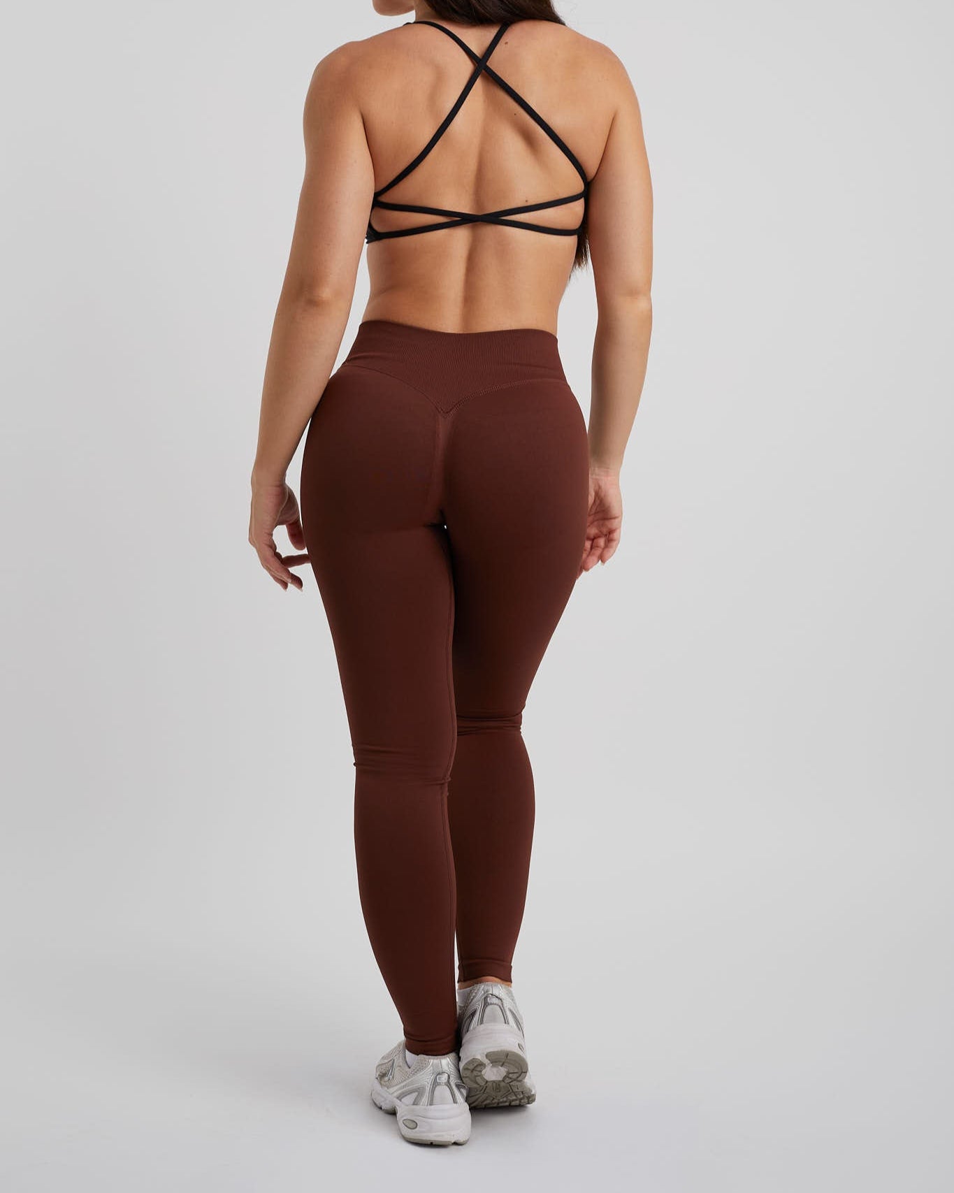 leggings de tiro bajo color marron push up