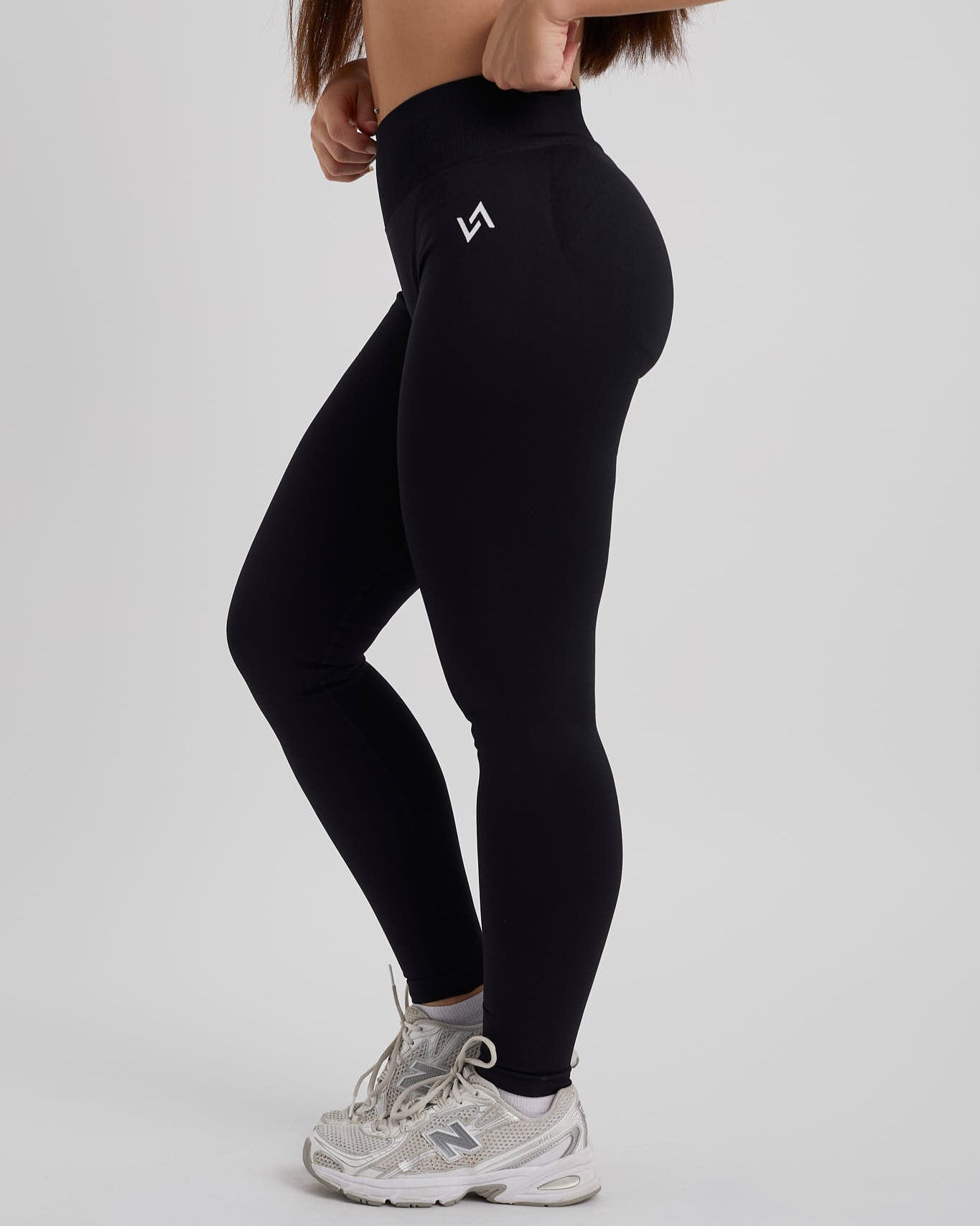 leggings tiro bajo color negro efecto push up para mujer