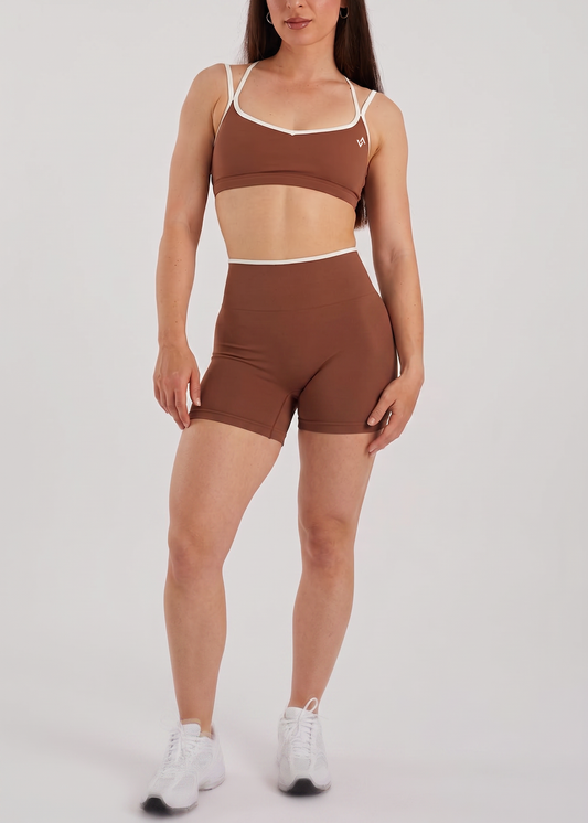 short aura marron