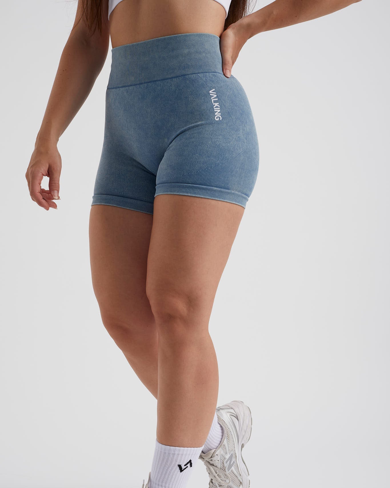 short color azul deportivo para mujer